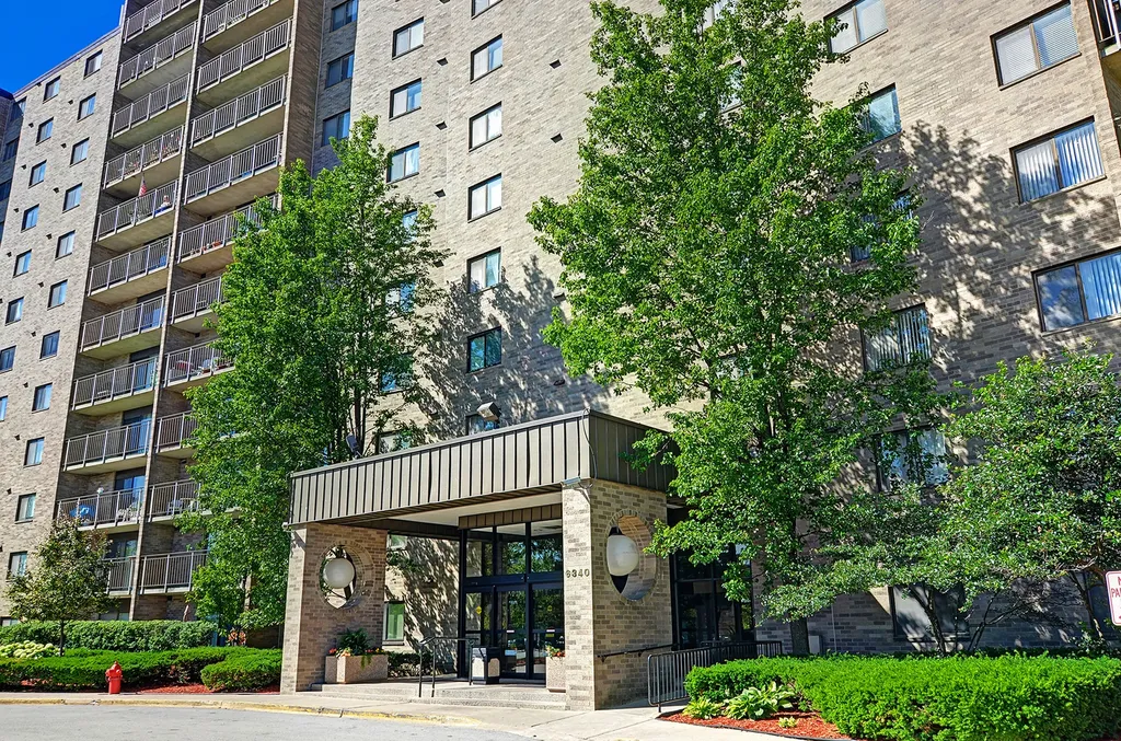 6340 Americana Drive Willowbrook IL 60527