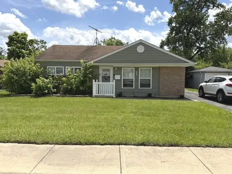 303 Sauganash Street Park Forest IL 60466