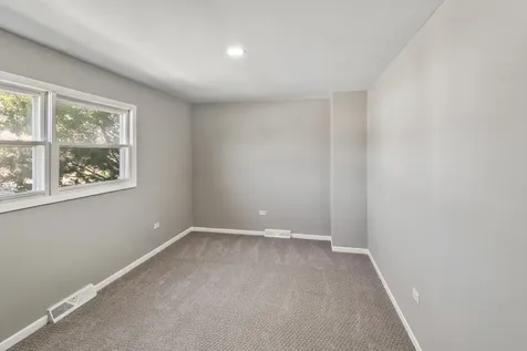 6151 Victoria Drive Oak Forest IL 60452