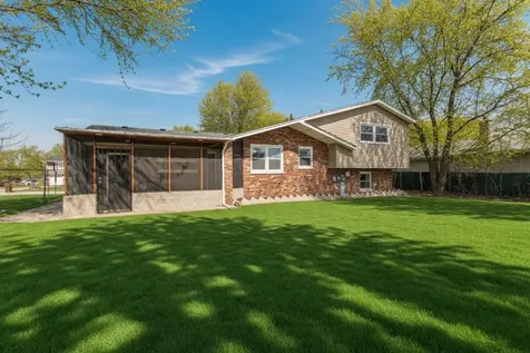 6151 Victoria Drive Oak Forest IL 60452
