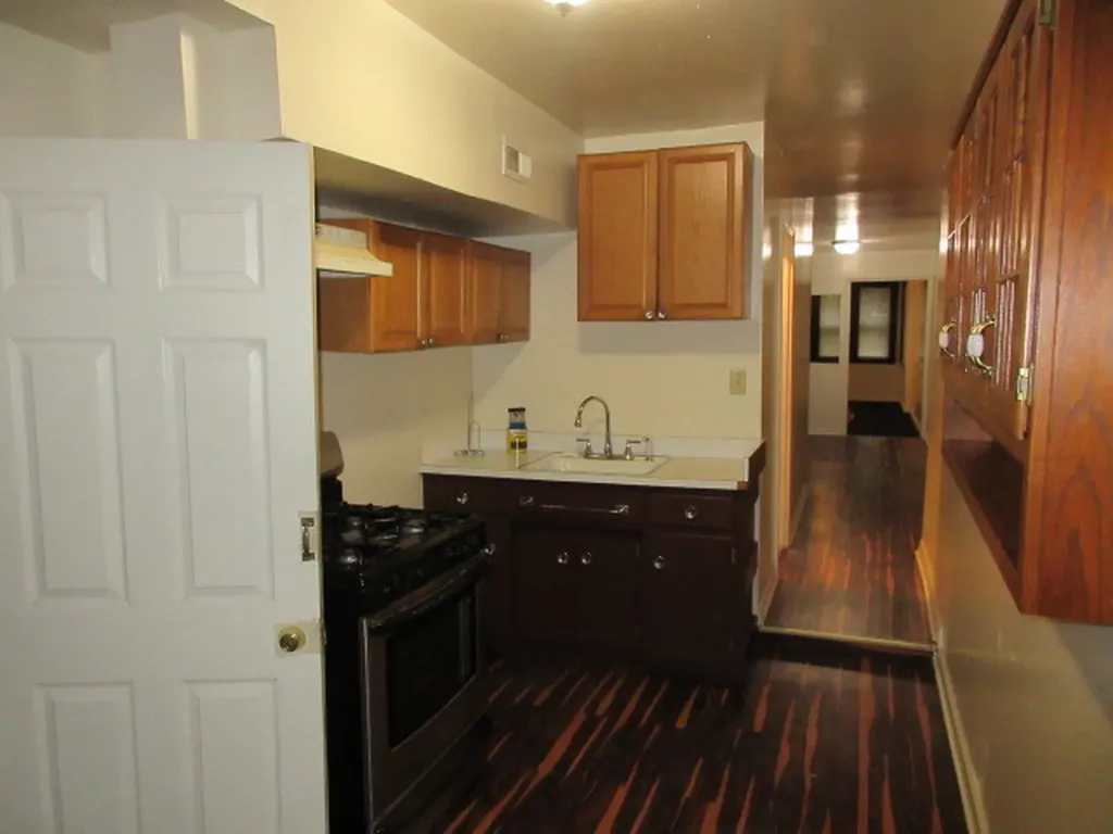 1447 West Garfield Boulevard Chicago IL 60636