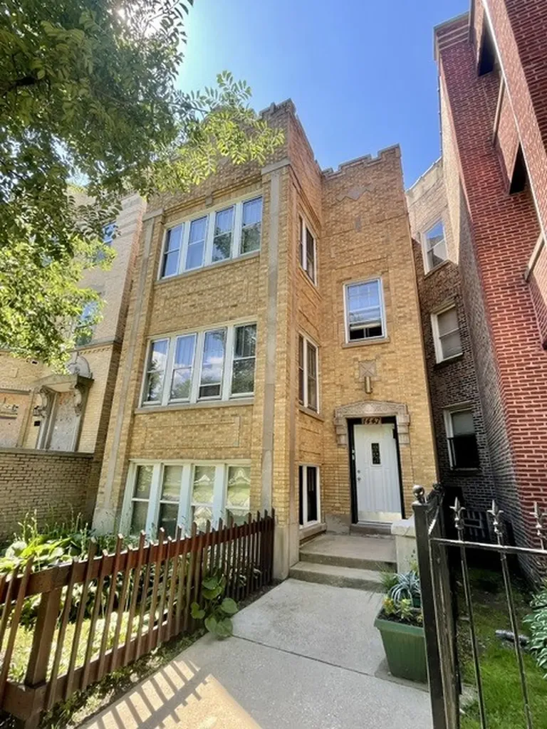 1447 West Garfield Boulevard Chicago IL 60636