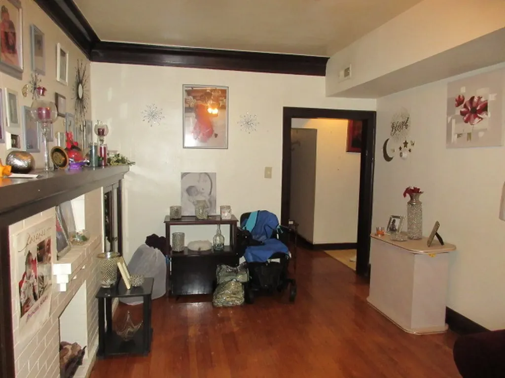 1447 West Garfield Boulevard Chicago IL 60636