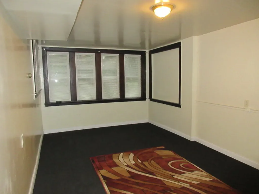 1447 West Garfield Boulevard Chicago IL 60636