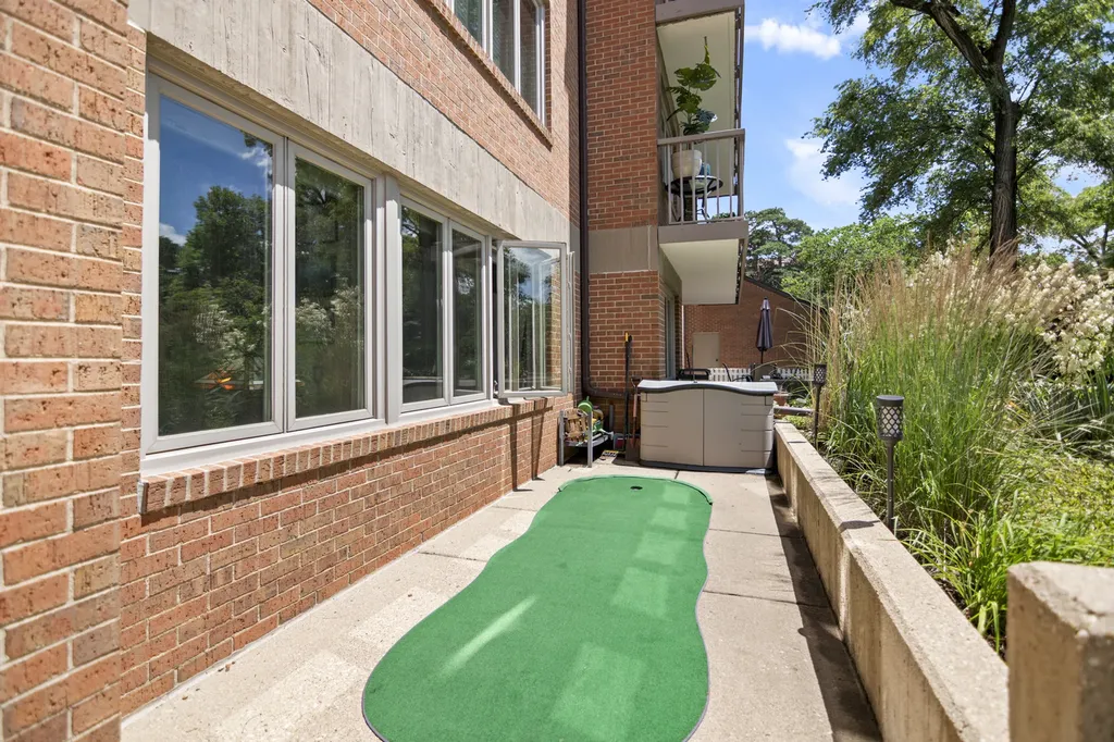 22 Park Lane Park Ridge IL 60068