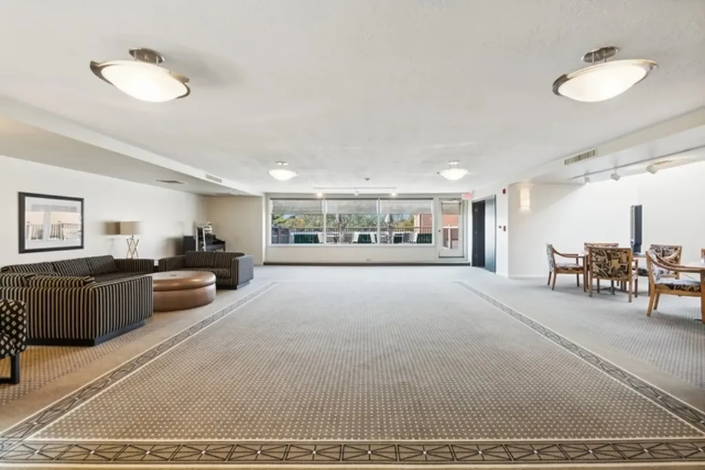 22 Park Lane Park Ridge IL 60068