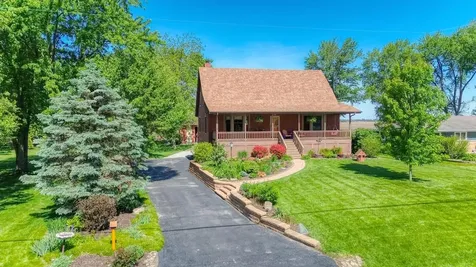 1570 South Sandbar Road Kankakee IL 60901
