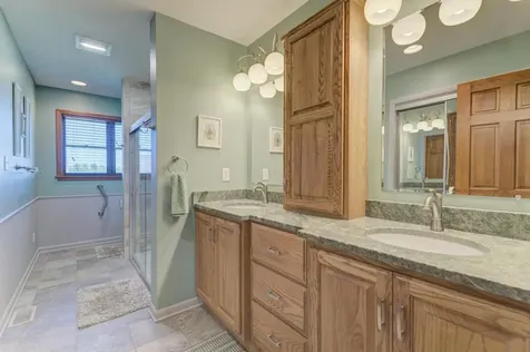 1570 South Sandbar Road Kankakee IL 60901