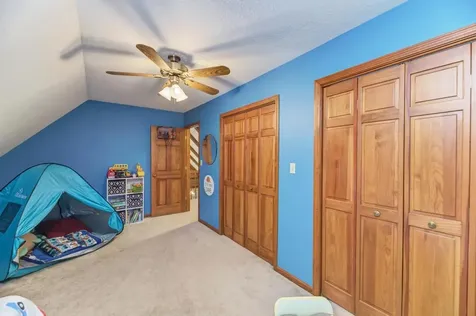1570 South Sandbar Road Kankakee IL 60901