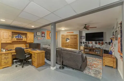 1570 South Sandbar Road Kankakee IL 60901