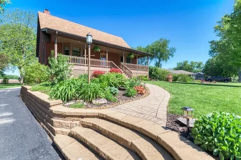 1570 South Sandbar Road Kankakee IL 60901