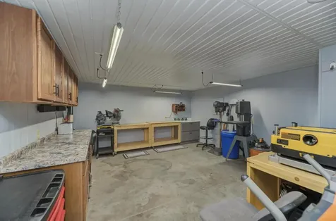 1570 South Sandbar Road Kankakee IL 60901