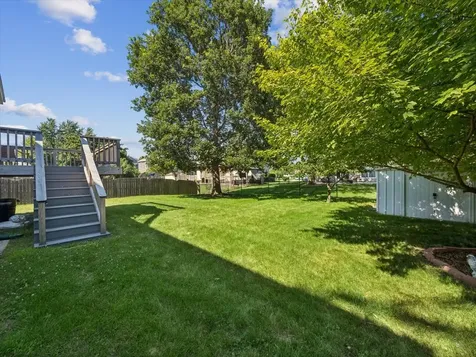 317 West Harvard Circle South Elgin IL 60177
