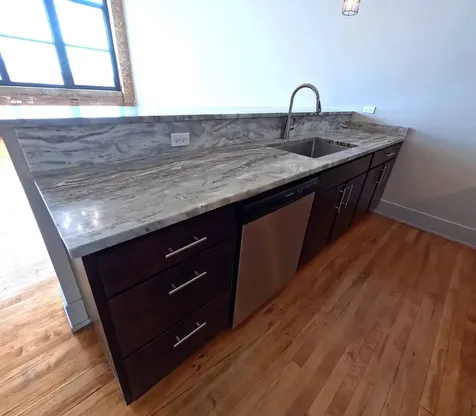 1432 West 21st Street Chicago IL 60608