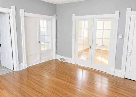 109 5TH Avenue Sterling IL 61081