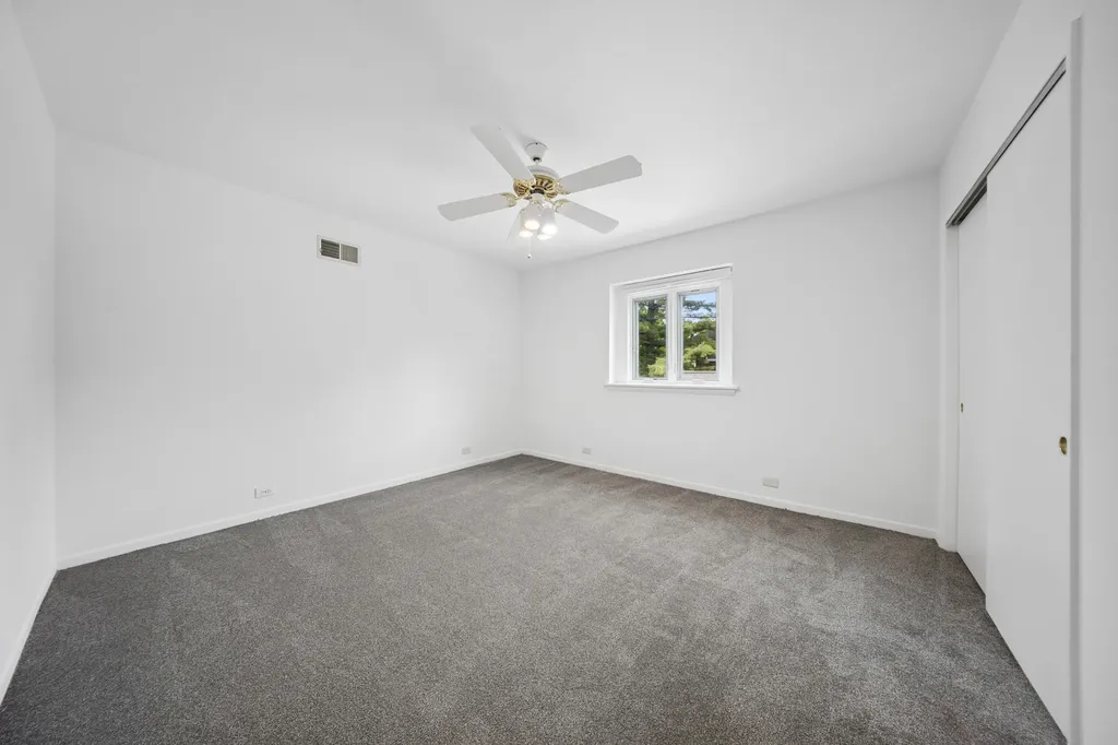 1822 Walnut Avenue Wilmette IL 60091