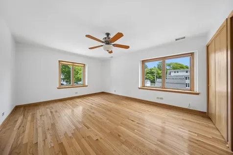 1822 Walnut Avenue Wilmette IL 60091
