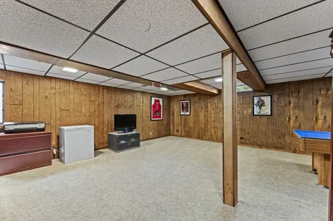 357 Brighton Bay Roselle IL 60172
