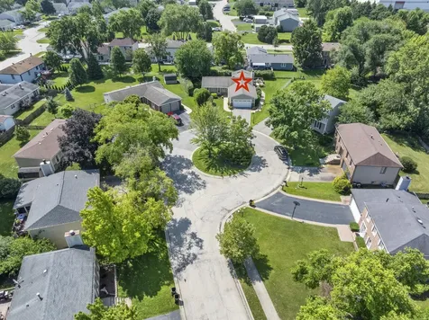 357 Brighton Bay Roselle IL 60172