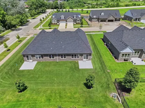16580 Kayla Drive Lemont IL 60439