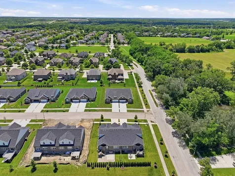 16580 Kayla Drive Lemont IL 60439