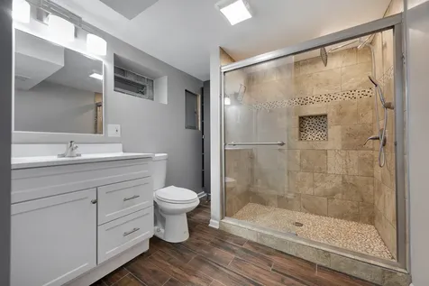 8833 Tulley Avenue Oak Lawn IL 60453