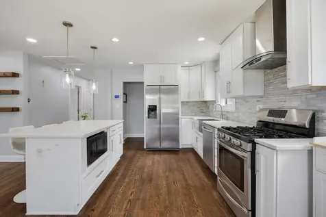 8833 Tulley Avenue Oak Lawn IL 60453