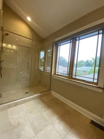 1052 Margret Street Des Plaines IL 60016
