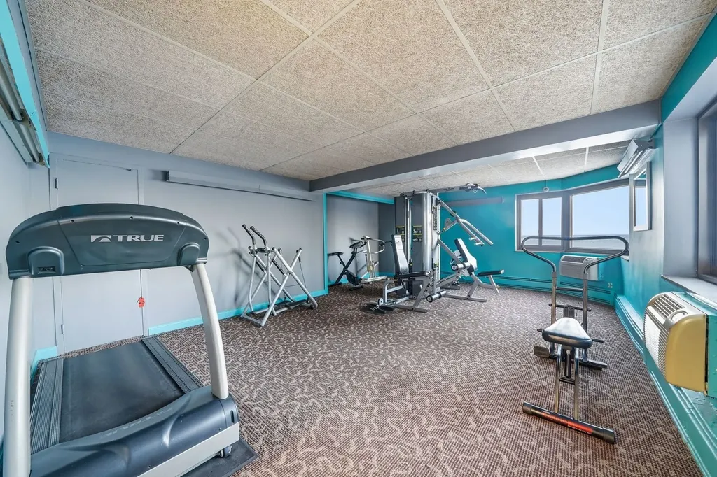7337 South South Shore Drive Chicago IL 60649