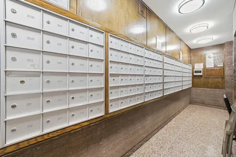 7337 South South Shore Drive Chicago IL 60649