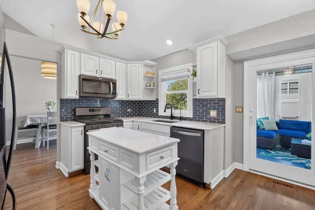 2 Ferndale Court Lake Zurich IL 60047
