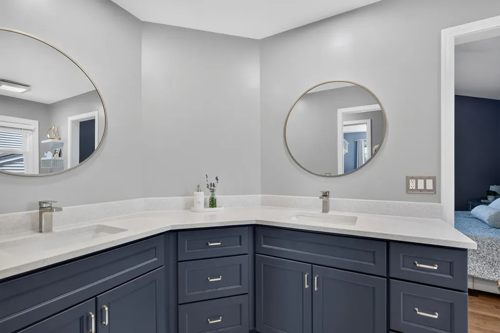 2 Ferndale Court Lake Zurich IL 60047