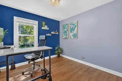 2 Ferndale Court Lake Zurich IL 60047