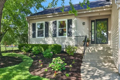 2 Ferndale Court Lake Zurich IL 60047