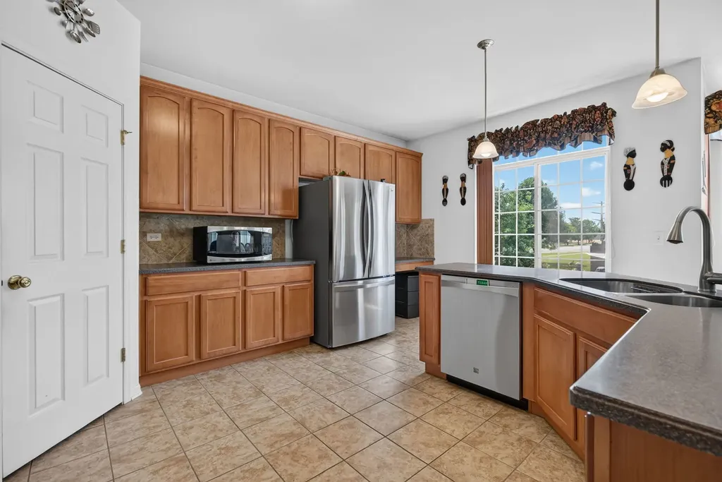 24501 Bay Creek Lane Plainfield IL 60586
