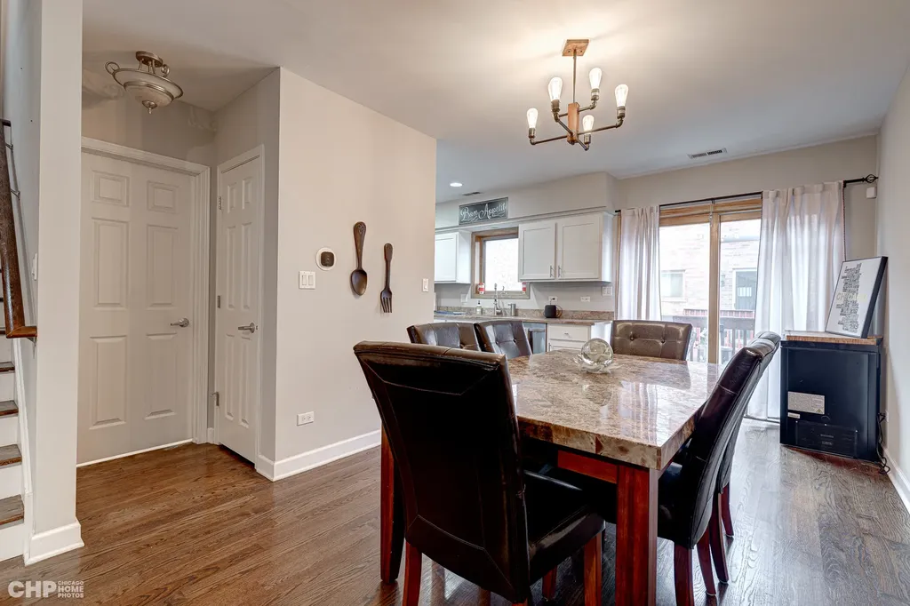 6816 West 65th Street Chicago IL 60638