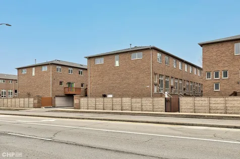 6816 West 65th Street Chicago IL 60638
