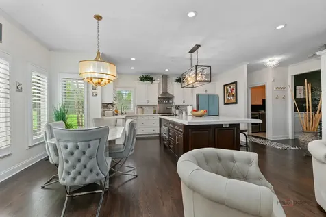 39598 Orchard Bluff Lane Wadsworth IL 60083