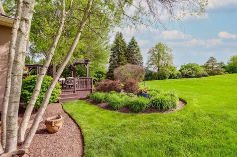 39598 Orchard Bluff Lane Wadsworth IL 60083