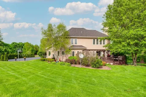 39598 Orchard Bluff Lane Wadsworth IL 60083