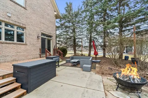 39W796 Dairyherd Lane St. Charles IL 60175