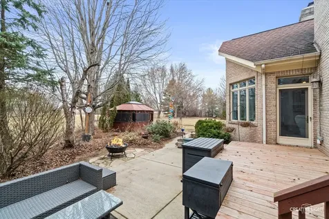 39W796 Dairyherd Lane St. Charles IL 60175