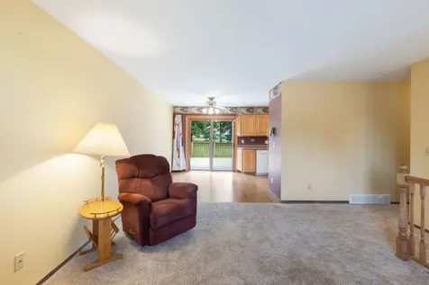 31714 Hollie Lane Kingston IL 60145