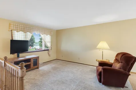 31714 Hollie Lane Kingston IL 60145