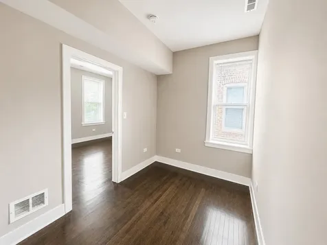 5409 South Winchester Avenue Chicago IL 60609
