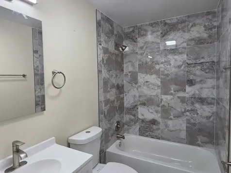70 North Idlewild Avenue Mundelein IL 60060