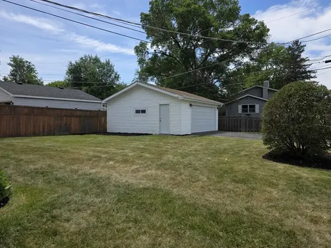 70 North Idlewild Avenue Mundelein IL 60060