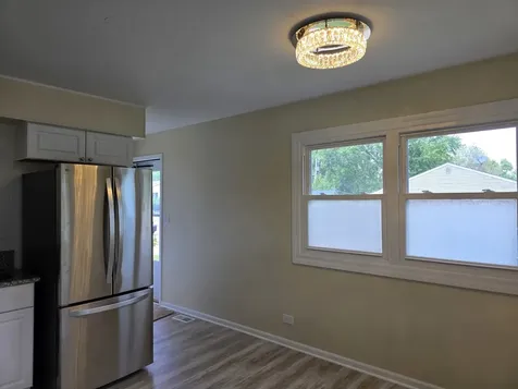 70 North Idlewild Avenue Mundelein IL 60060