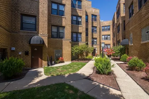 3733 North Elston Avenue Chicago IL 60618
