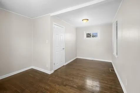228 East 140th Place Dolton IL 60419